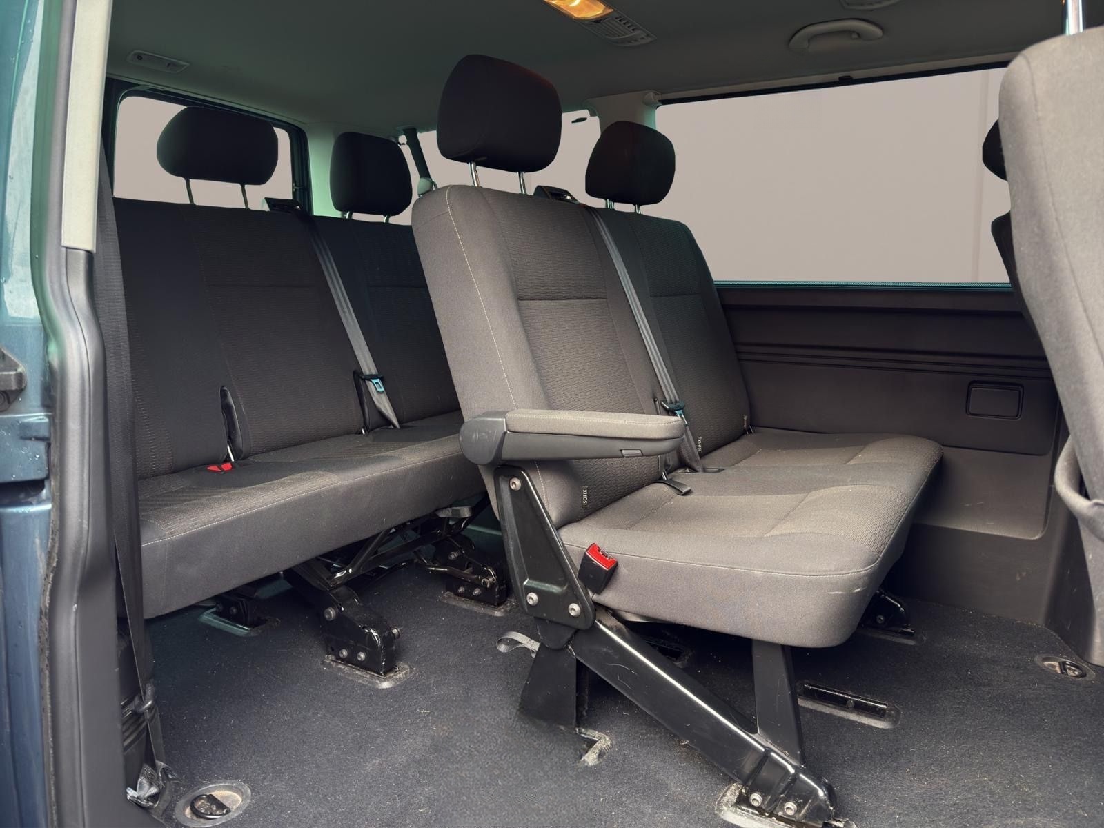 Volkswagen T6 Transporter Bus Caravelle Comfortline 4Motion foto 12