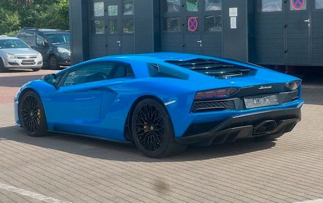 Lamborghini Aventador S Coupé VOLL*Carbon* foto 2