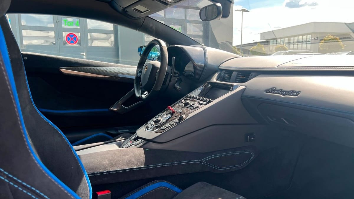 Lamborghini Aventador S Coupé VOLL*Carbon* foto 10
