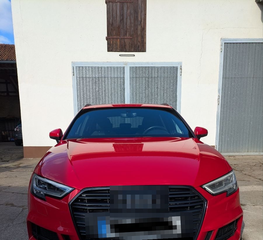 Audi A3 35 TFSI S tronic Sportback - S Line foto 2