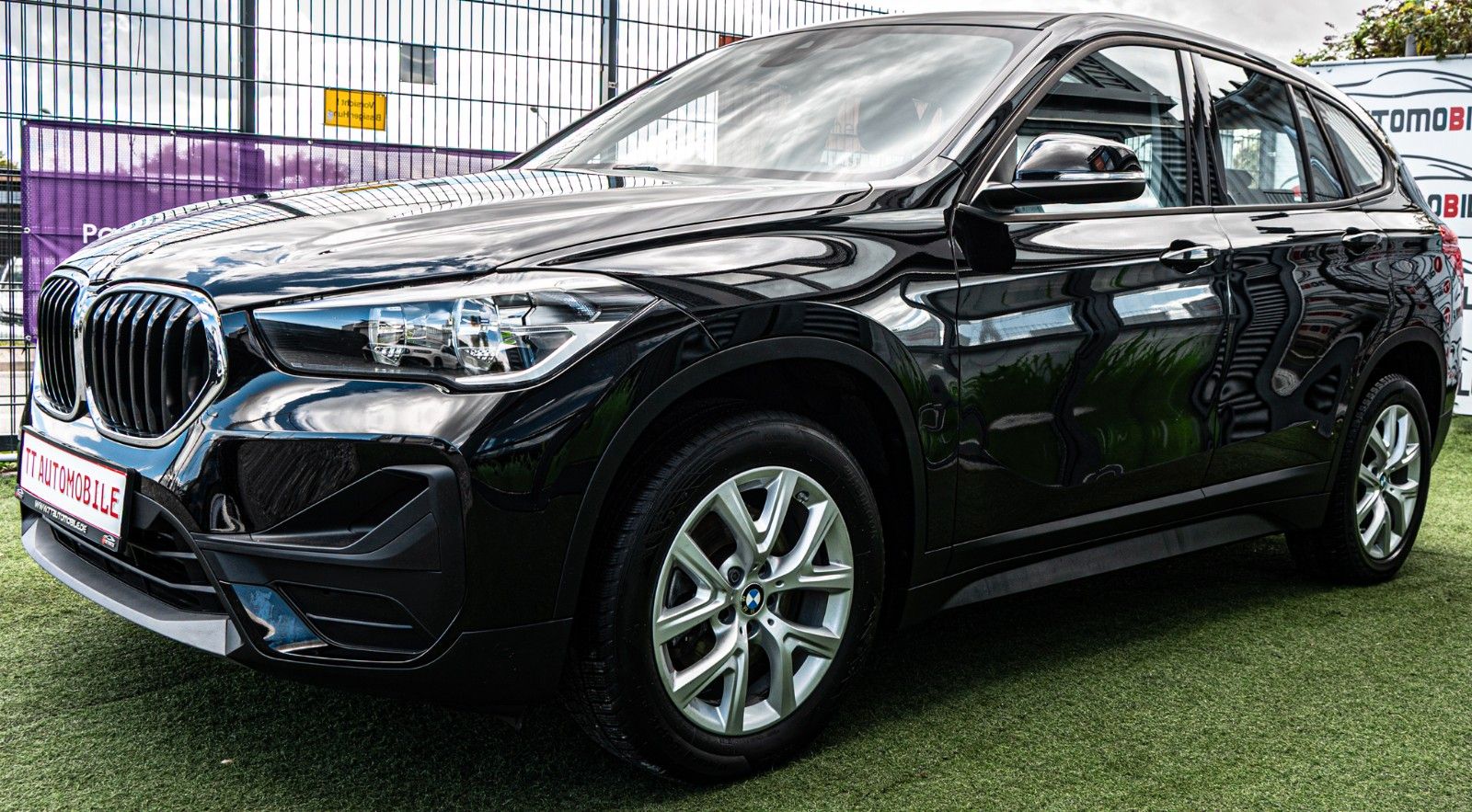 BMW X1 18i sDrive 1.HAND PANO NAVI SHZ foto 4