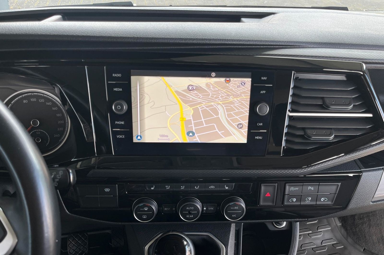 Volkswagen T6.1 Multivan Klimaauto, Navi, Einparkhilfe foto 17