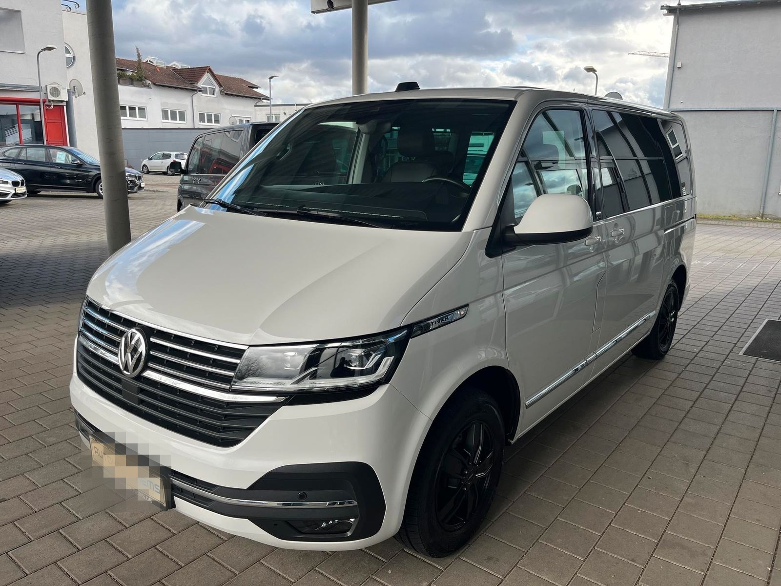 Volkswagen T6.1 Multivan Klimaauto, Navi, Einparkhilfe foto 3