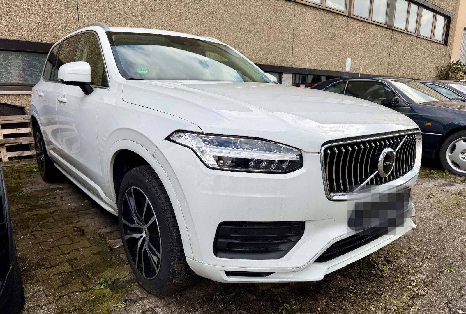 Volvo XC90 B5 Momentum Pro AWD  PANO+LED+LEDER+CAM+h/k foto 3