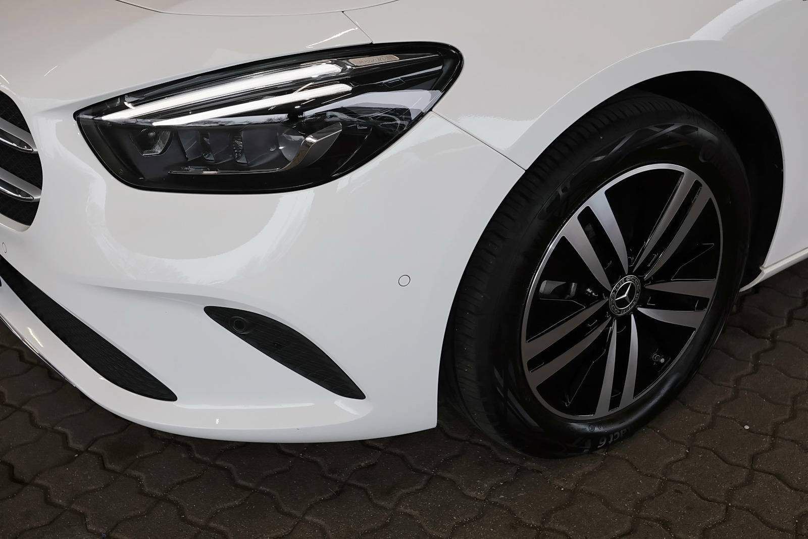 Mercedes-Benz B 250 e PANO+360°+DISTRO+TOTWINKEL+CARPLAY+17" foto 3