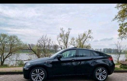 BMW X6 M E71 4.4 V8 Bi-Turbo  555 PS M-Dri... foto 2