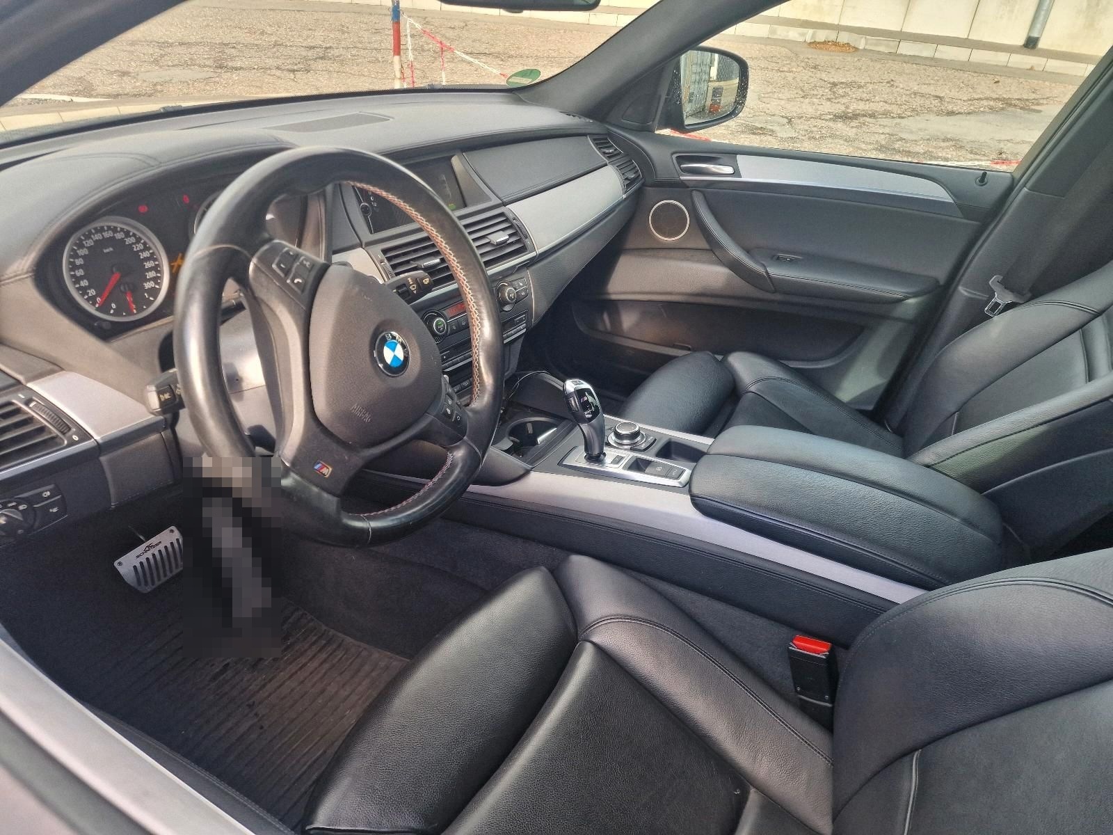 BMW X6 M E71 4.4 V8 Bi-Turbo  555 PS M-Dri... foto 4