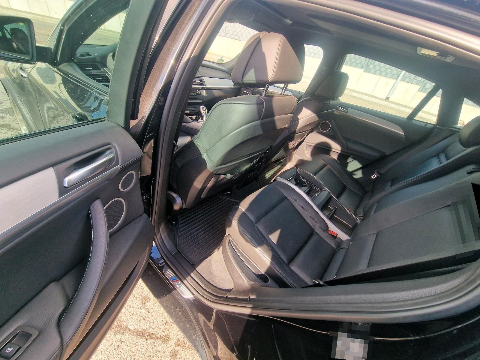 BMW X6 M E71 4.4 V8 Bi-Turbo  555 PS M-Dri... foto 6