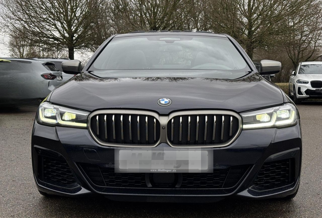 BMW M550i xDrive SurView HUD ACC Glasd.SoftCl.HK.19" foto 3