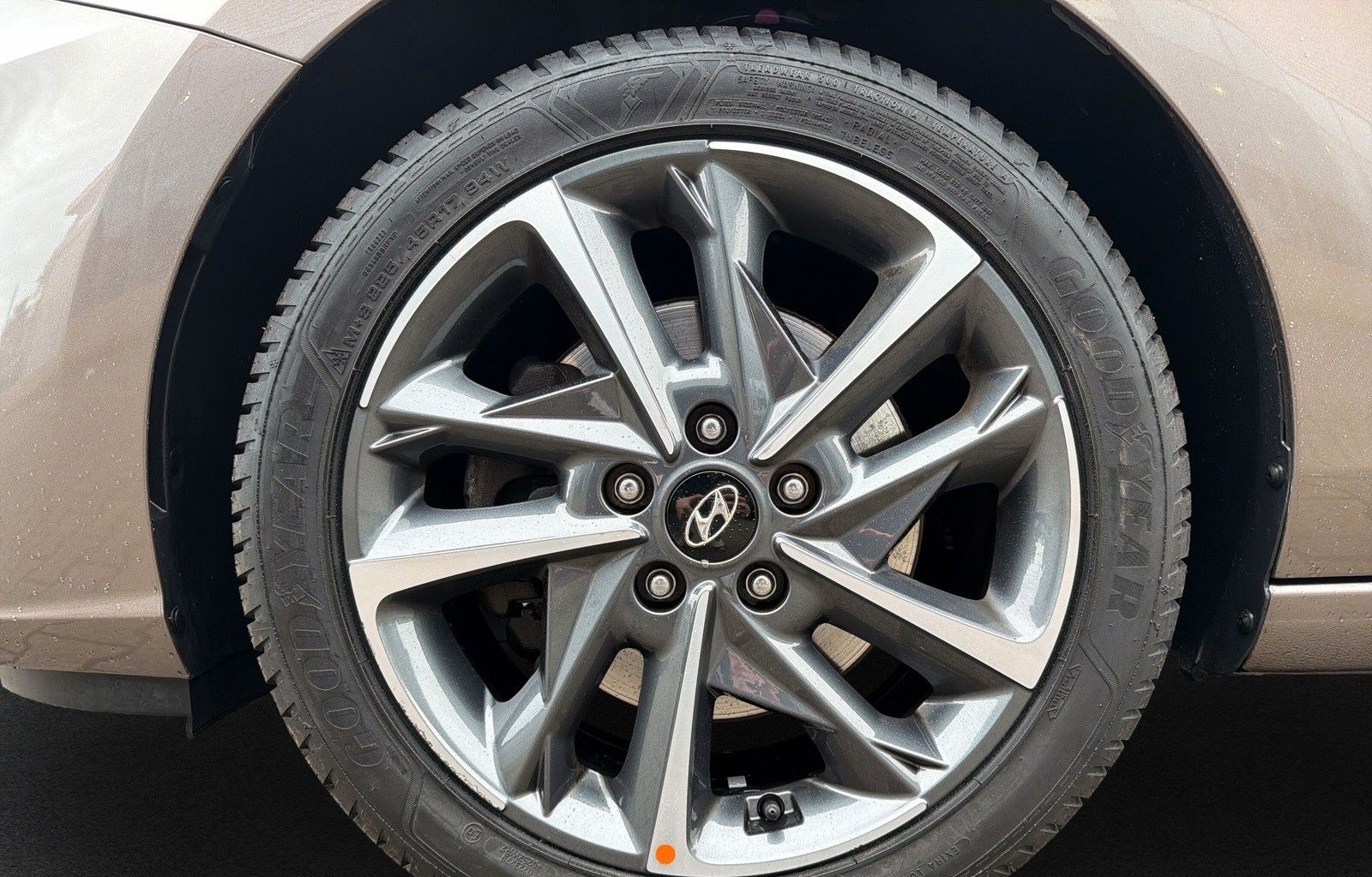 Hyundai i30 1,0 T-GDi DCT Trend NAVI*SHZ*RFK*KLIMAAUTO foto 10