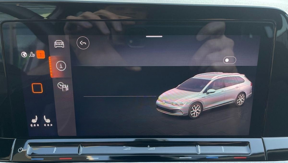 Volkswagen Golf 1.0 eTSI Life - AppLink*Navi*ACC*LED*Kamera foto 22