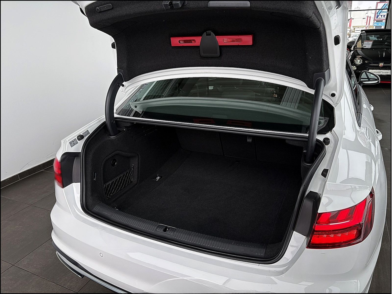 Audi A4 30 TDI Limo Aut. LED Matrix Assist. AHK foto 10