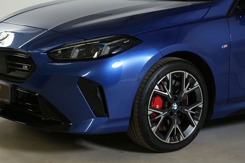 BMW M135 xDr. M Sport Pro LED H&K DAB Parkassistent foto 24