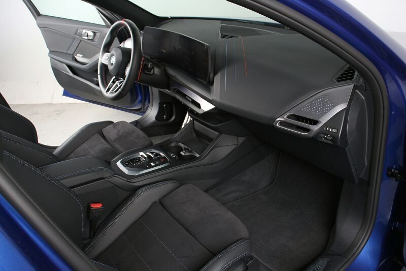 BMW M135 xDr. M Sport Pro LED H&K DAB Parkassistent foto 6