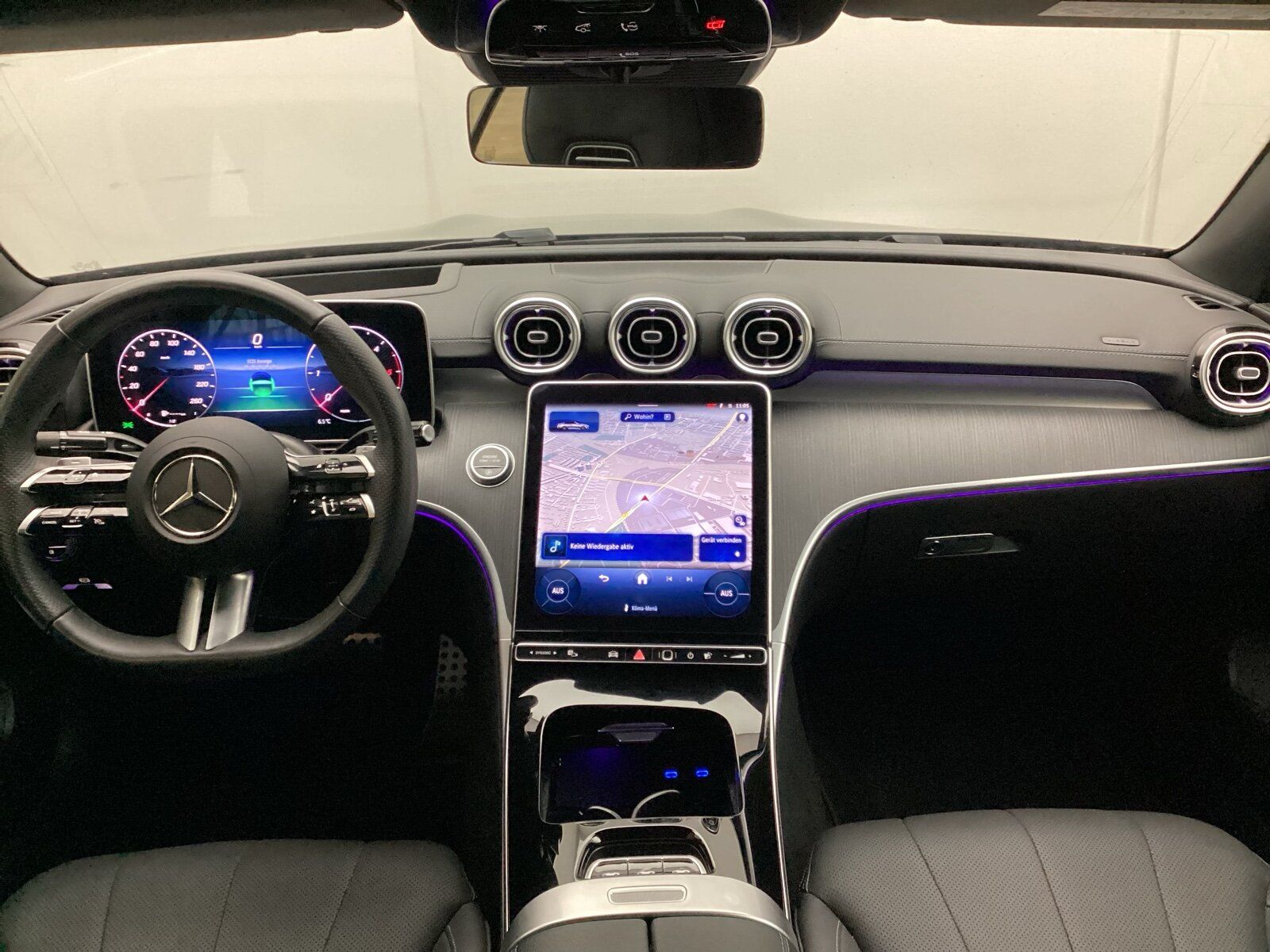 Mercedes-Benz CLE 220d Cabrio AMG Premium Distro Memory Night foto 11