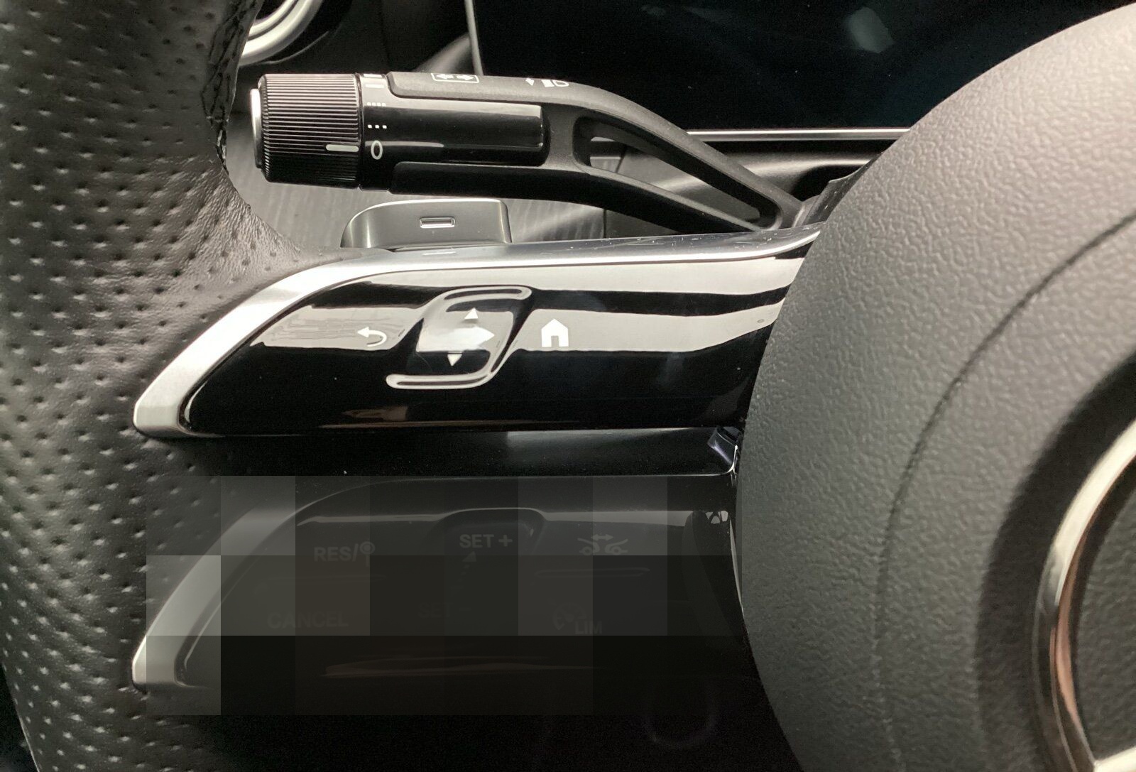 Mercedes-Benz CLE 220d Cabrio AMG Premium Distro Memory Night foto 14