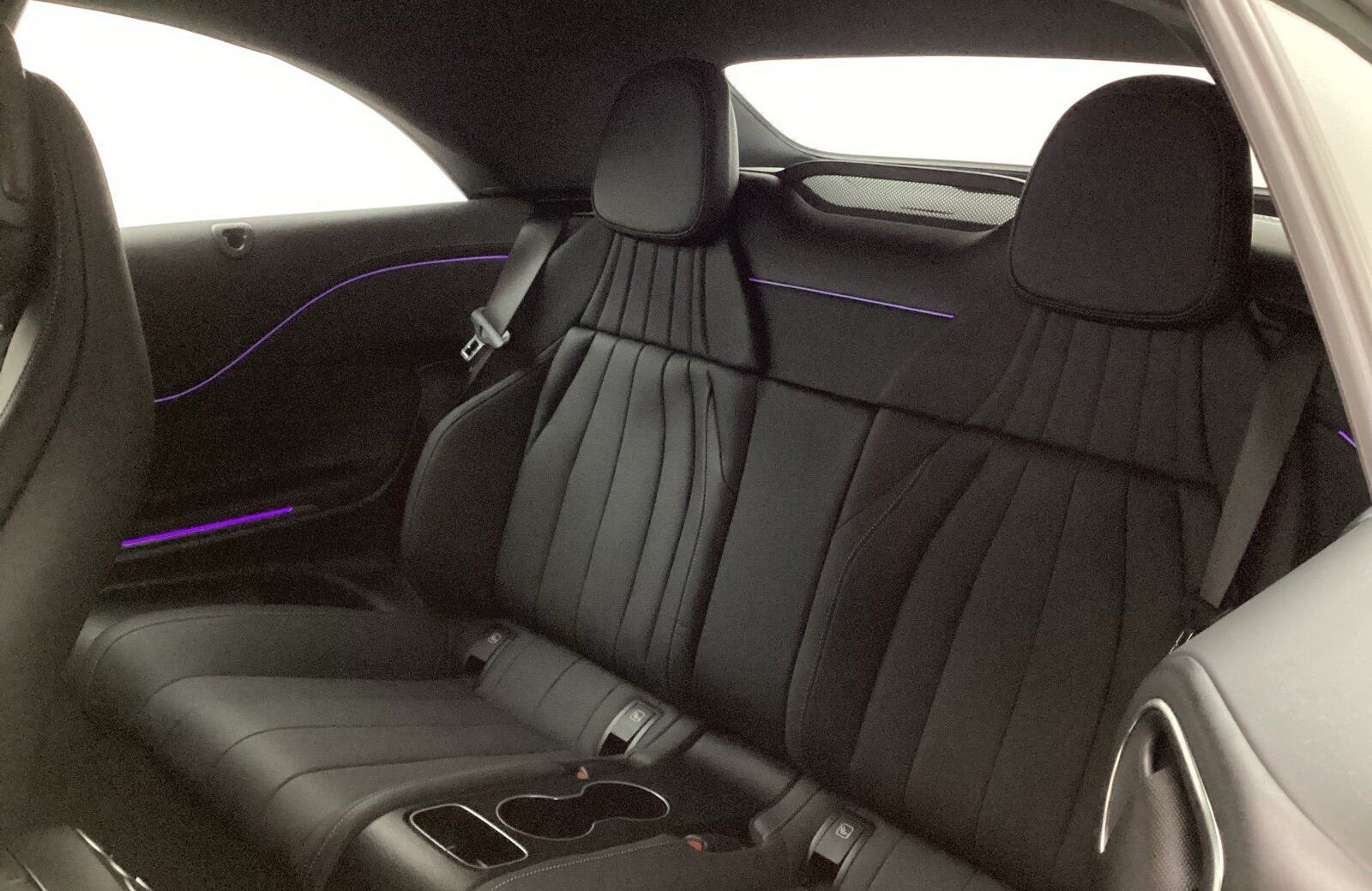 Mercedes-Benz CLE 220d Cabrio AMG Premium Distro Memory Night foto 17