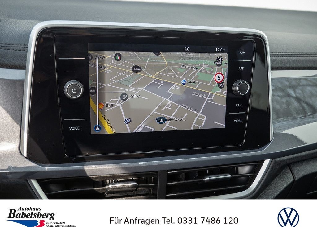 Volkswagen T-Roc 1.5TSI DSG STYLE LED NAVI AHK PANORAMA foto 10