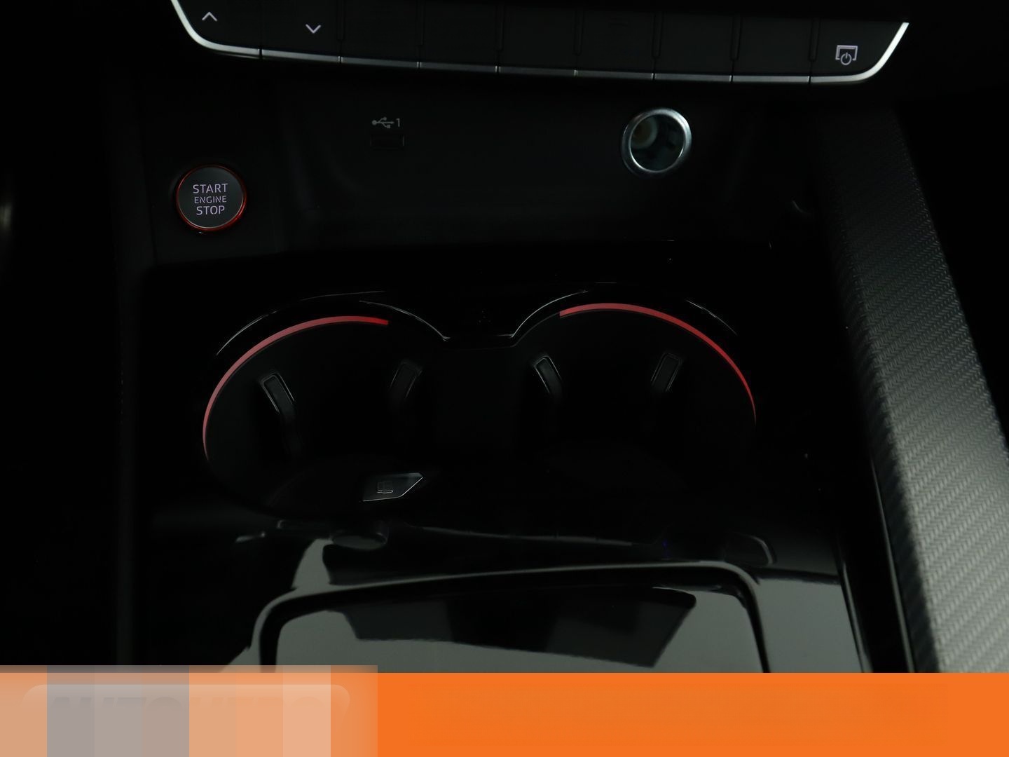 Audi RS 4 2.9 TFSI quattro Aut.*NAVI*HEAD-UP*LED*ACC* foto 24