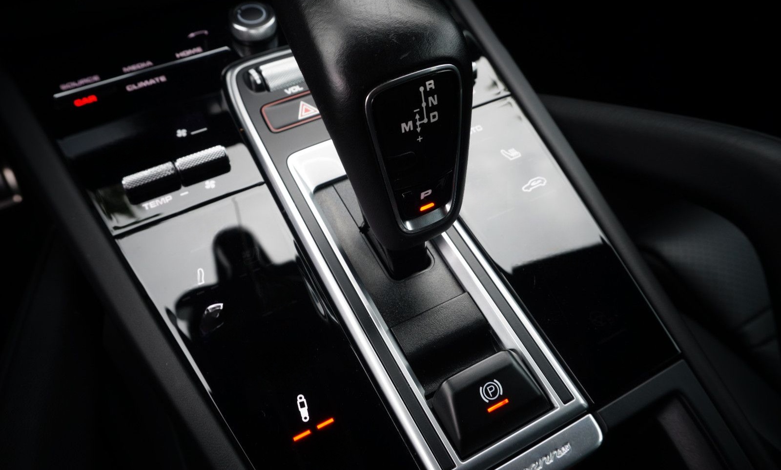 Porsche Cayenne GTS 1.HAND LED BOSE SAGA PASM SHZ DAB+ foto 16