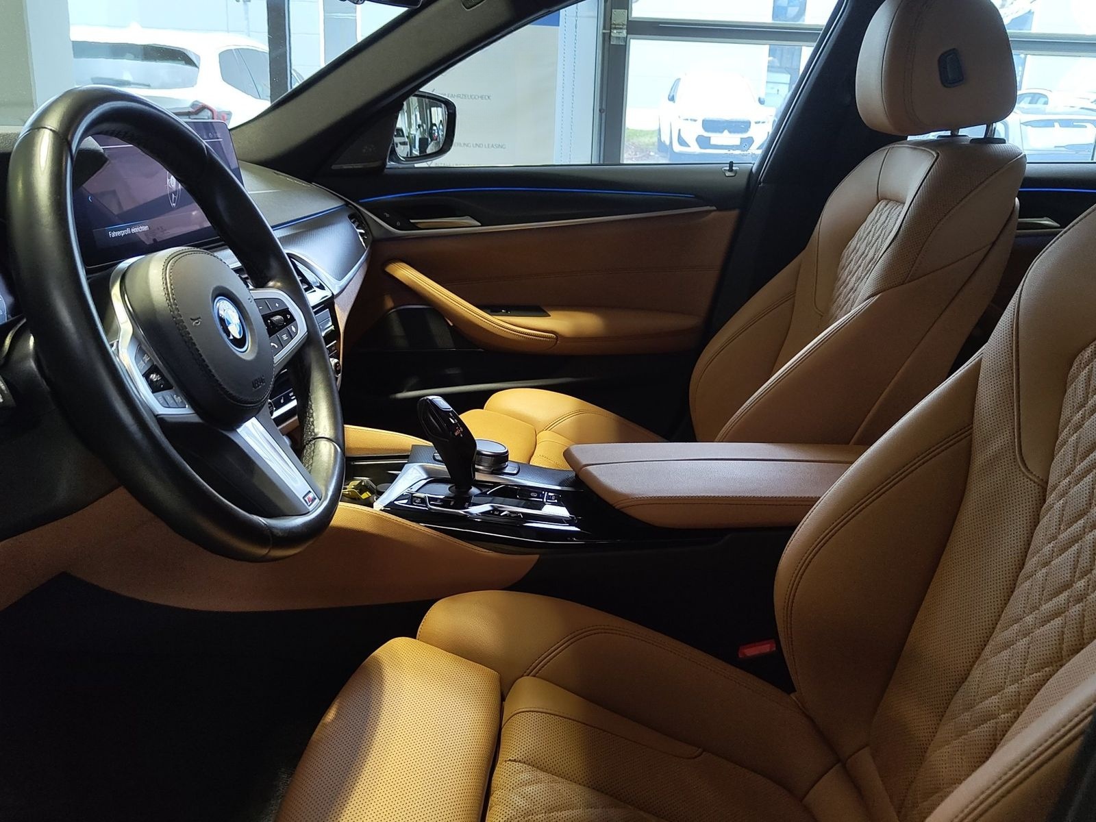 BMW 545e xDrive Lim. M Sportpaket NaviProf*Harman foto 5