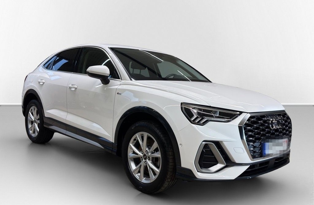 Audi Q3 Sportback 45 TFSI e S tronic S line VIRTUAL*N foto 3