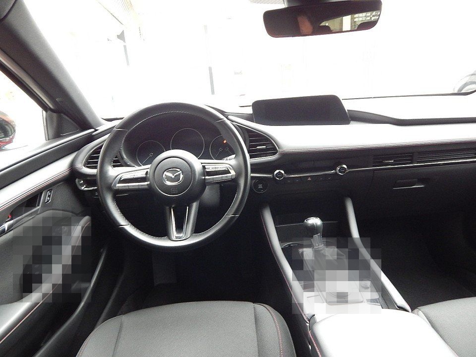 Mazda 3 SKYACTIV-G 2.0 150PS M Hybrid Homura foto 11