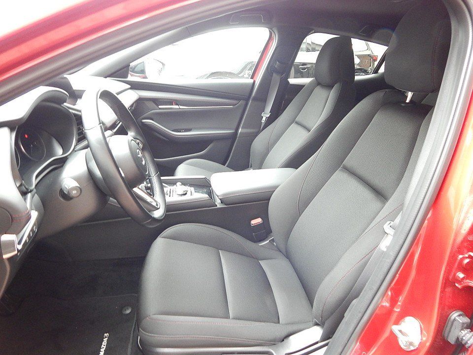 Mazda 3 SKYACTIV-G 2.0 150PS M Hybrid Homura foto 13