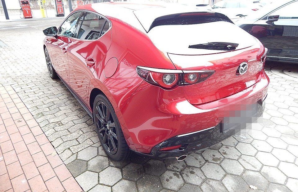 Mazda 3 SKYACTIV-G 2.0 150PS M Hybrid Homura foto 8