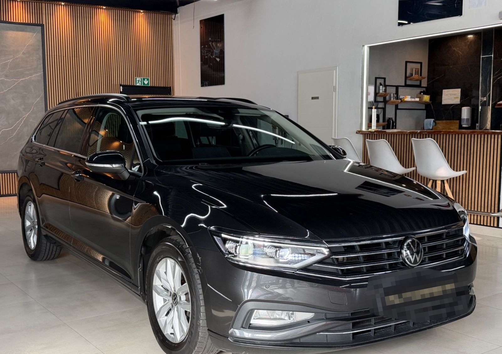 Volkswagen Passat Variant 2.0 TDI Business*AHK*IQ-LIGHT* foto 5