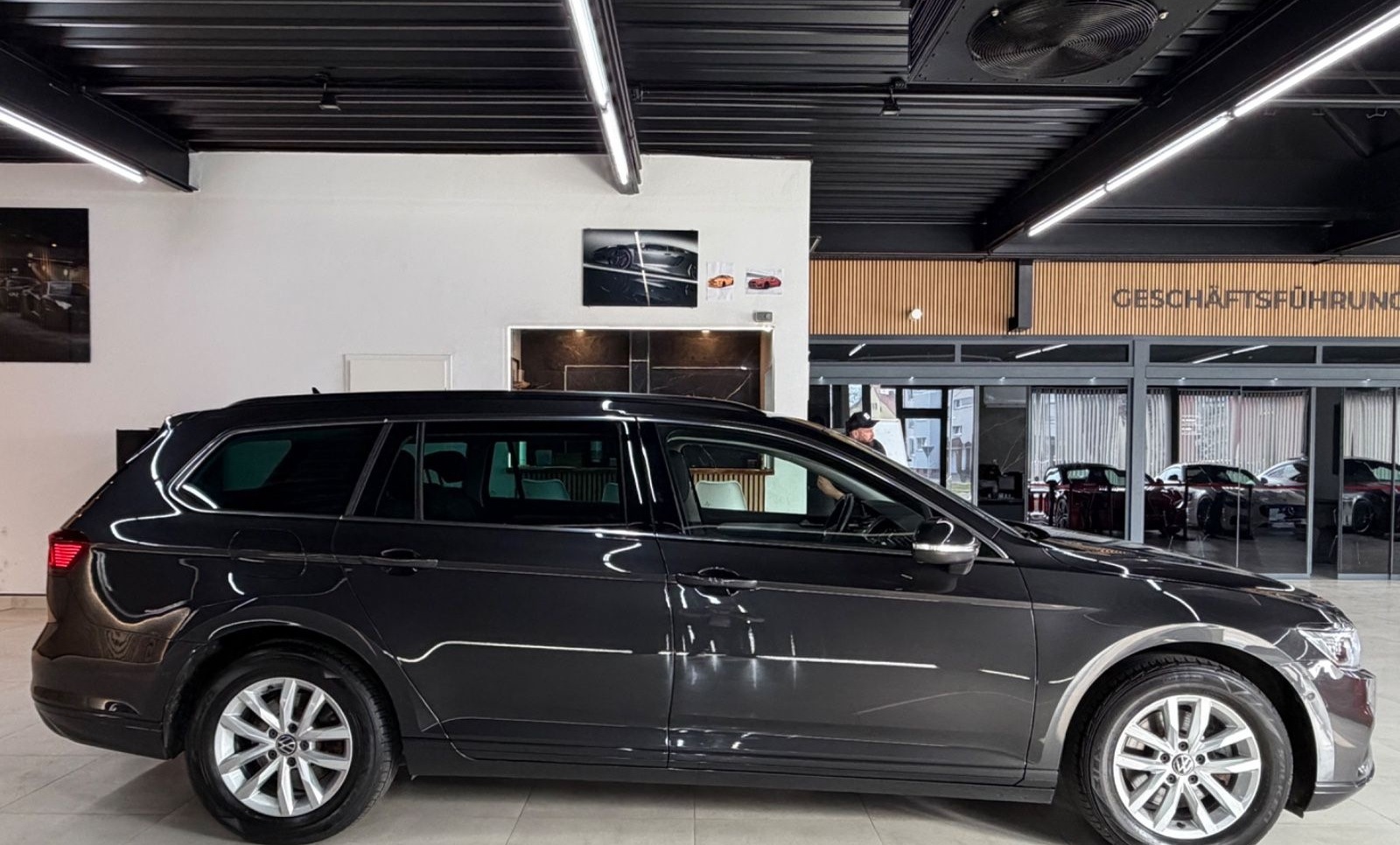Volkswagen Passat Variant 2.0 TDI Business*AHK*IQ-LIGHT* foto 6
