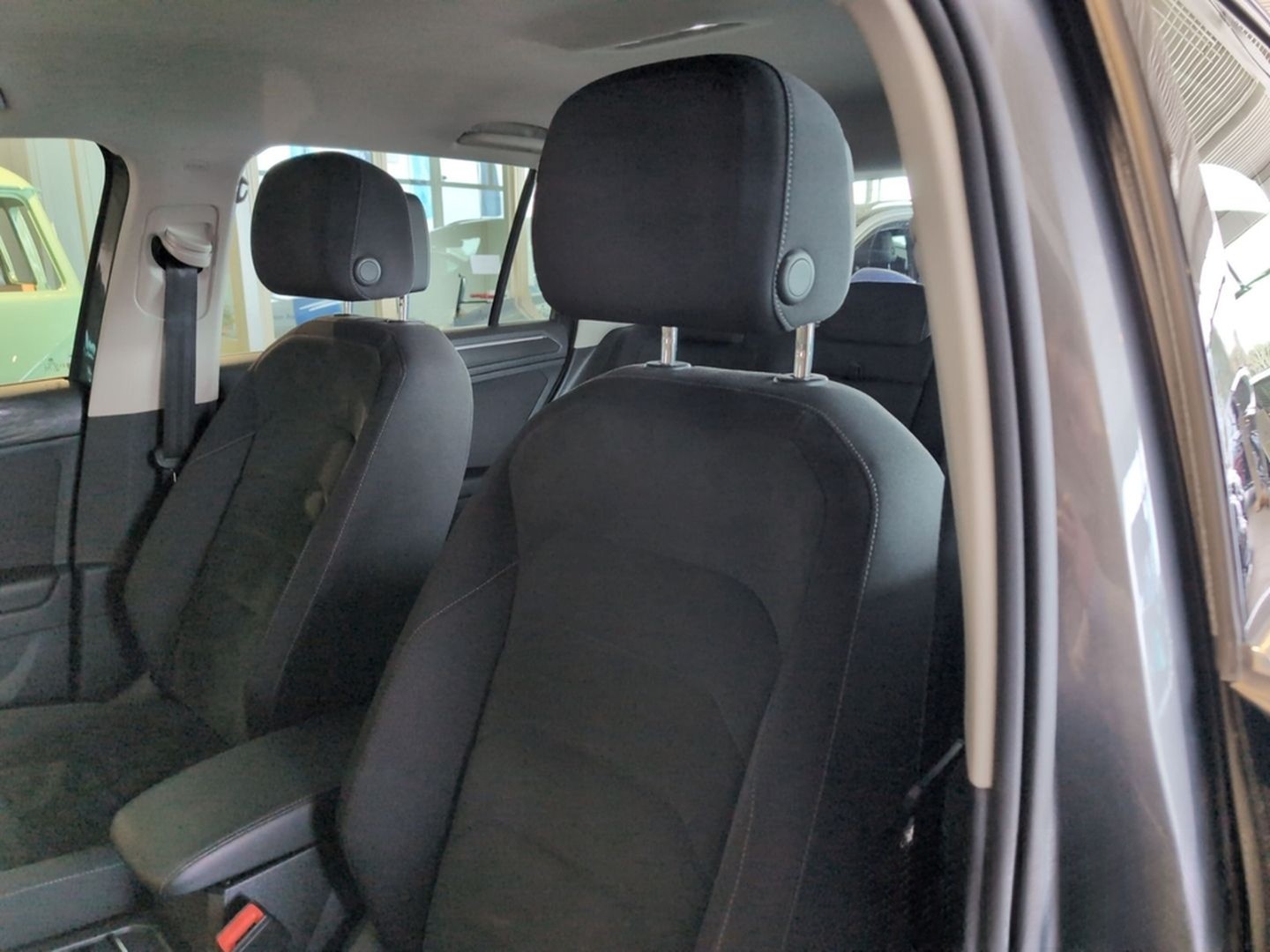 Volkswagen Tiguan Highline 2,0 TSI DSG 4Motion AHK+MASSAGES foto 18