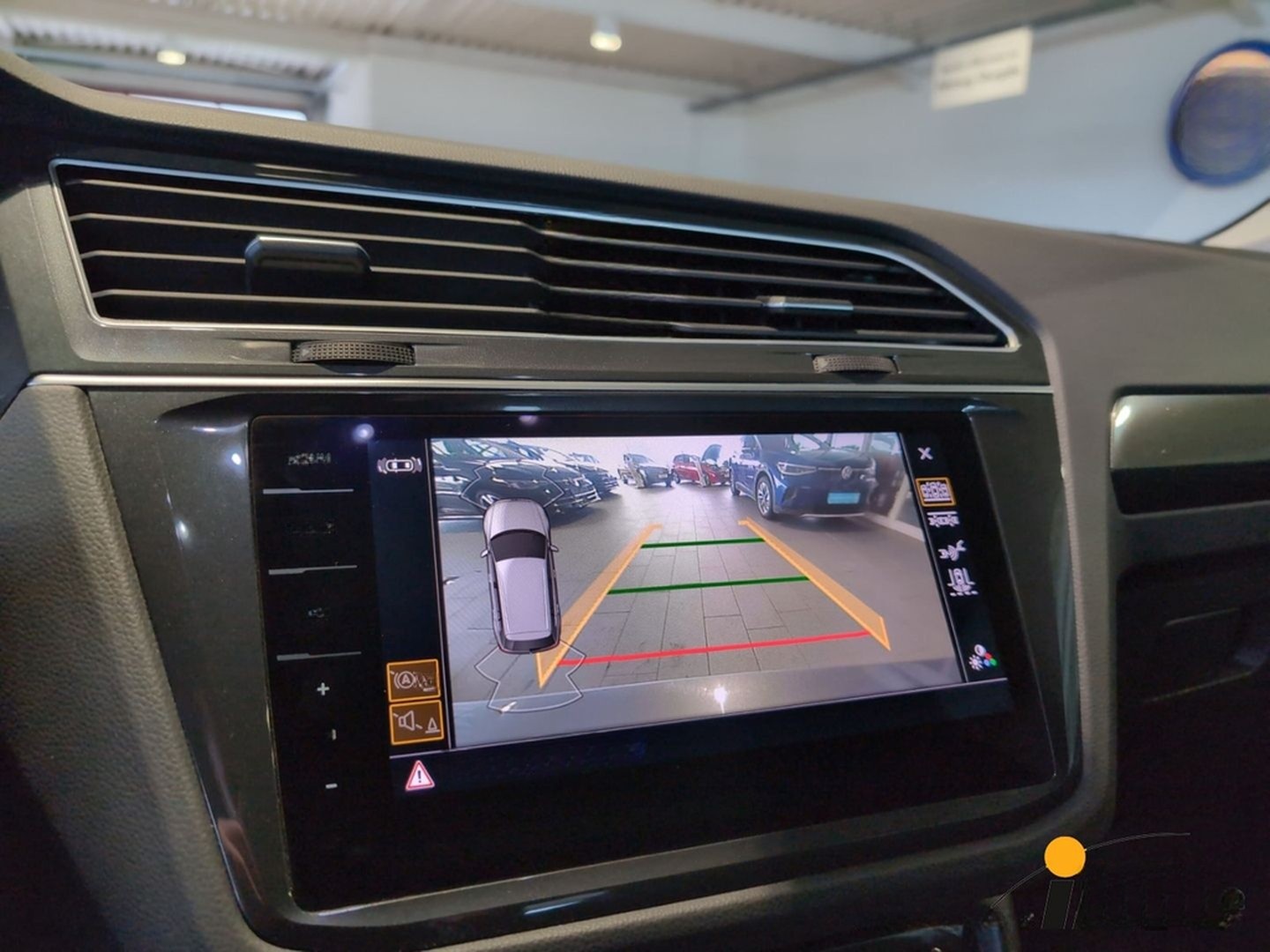 Volkswagen Tiguan Highline 2,0 TSI DSG 4Motion AHK+MASSAGES foto 26