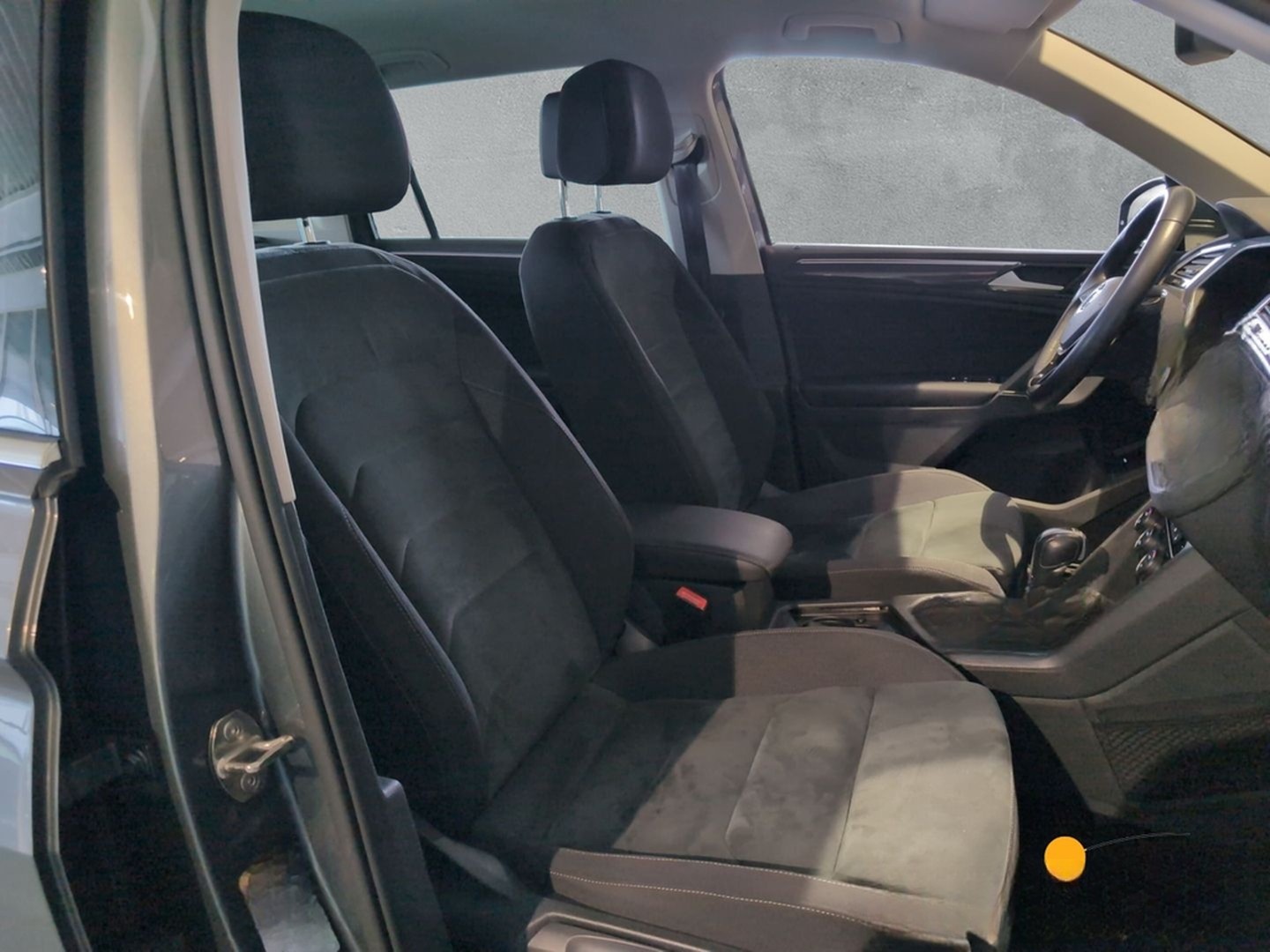 Volkswagen Tiguan Highline 2,0 TSI DSG 4Motion AHK+MASSAGES foto 4