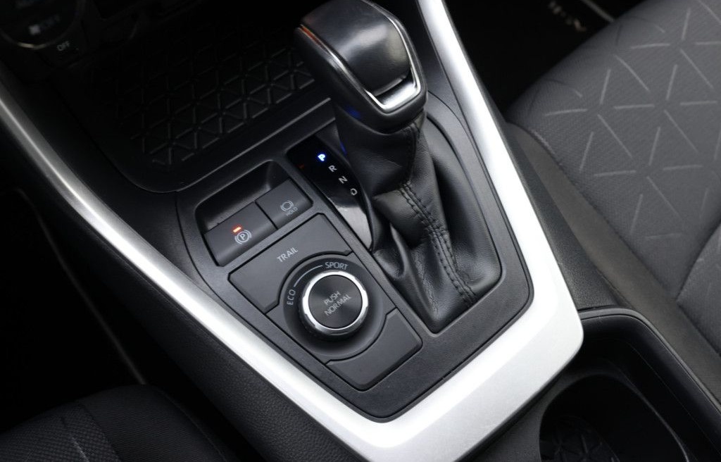 Toyota RAV4 2.5 Hybrid 4x4 Comfort foto 8