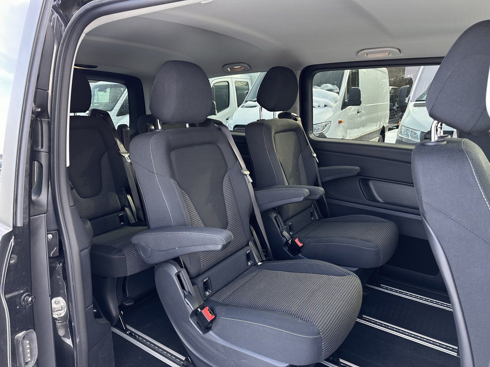 Mercedes-Benz EQV 300 Lang 360°Kamera+LED+Distronic foto 7