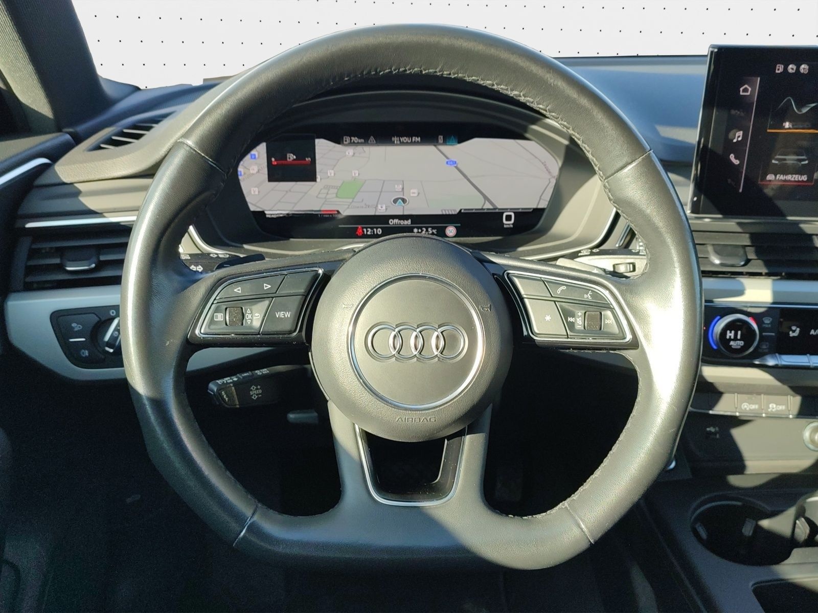 Audi A4 Avant 35 TDI S line competition*Navi*Matrix*A foto 9