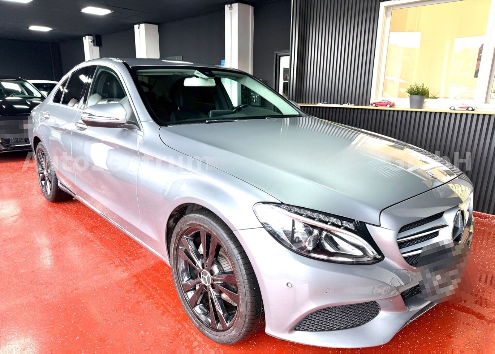 Mercedes-Benz C 180 Limousine CGI AUTOMATIK/NAVI/LED/83TKM!!! foto 3
