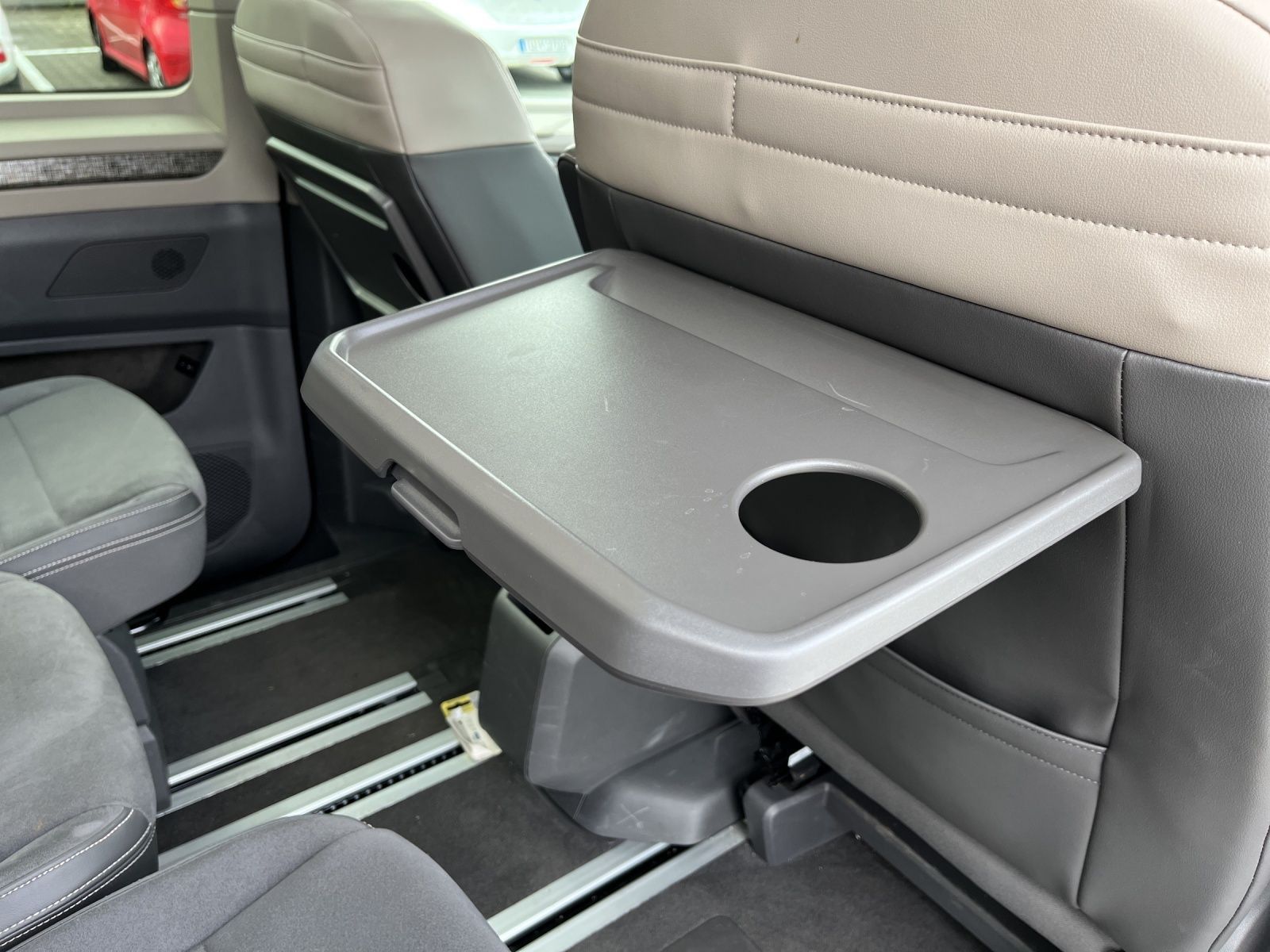 Volkswagen T7 Multivan Energetic 1,4 TSI eHybrid 6-Gang-DSG foto 18