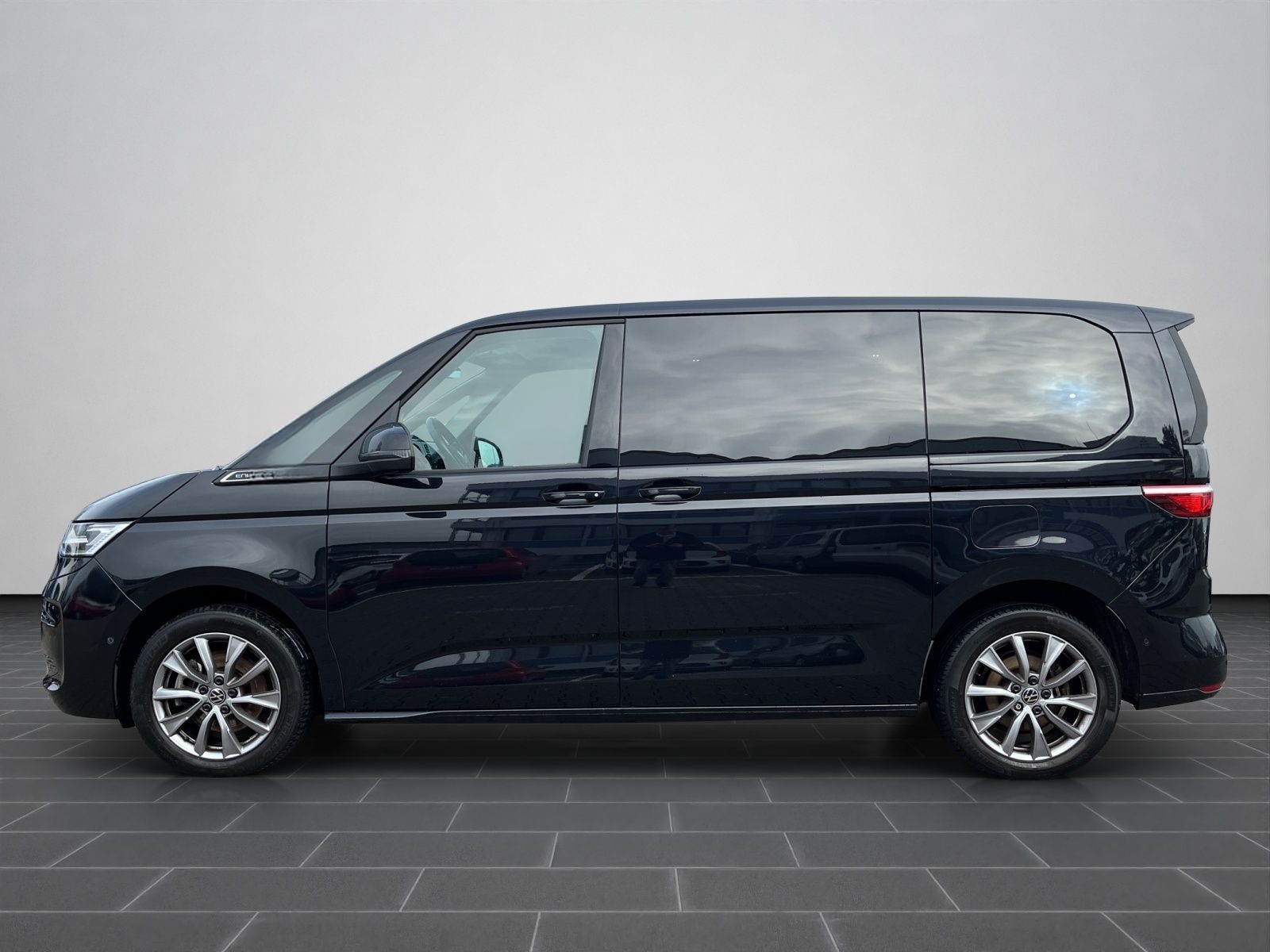 Volkswagen T7 Multivan Energetic 1,4 TSI eHybrid 6-Gang-DSG foto 7