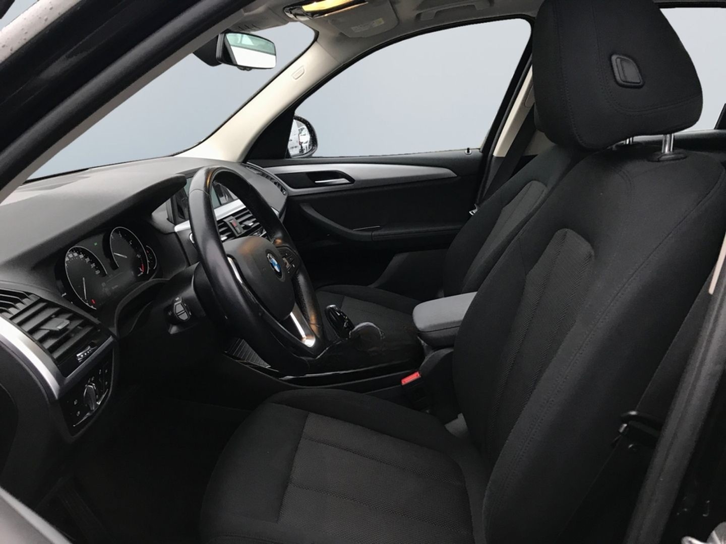 BMW X3 xDrive 30d Advantage *adap Fahrw*AHK*HiFi*SHZ foto 9
