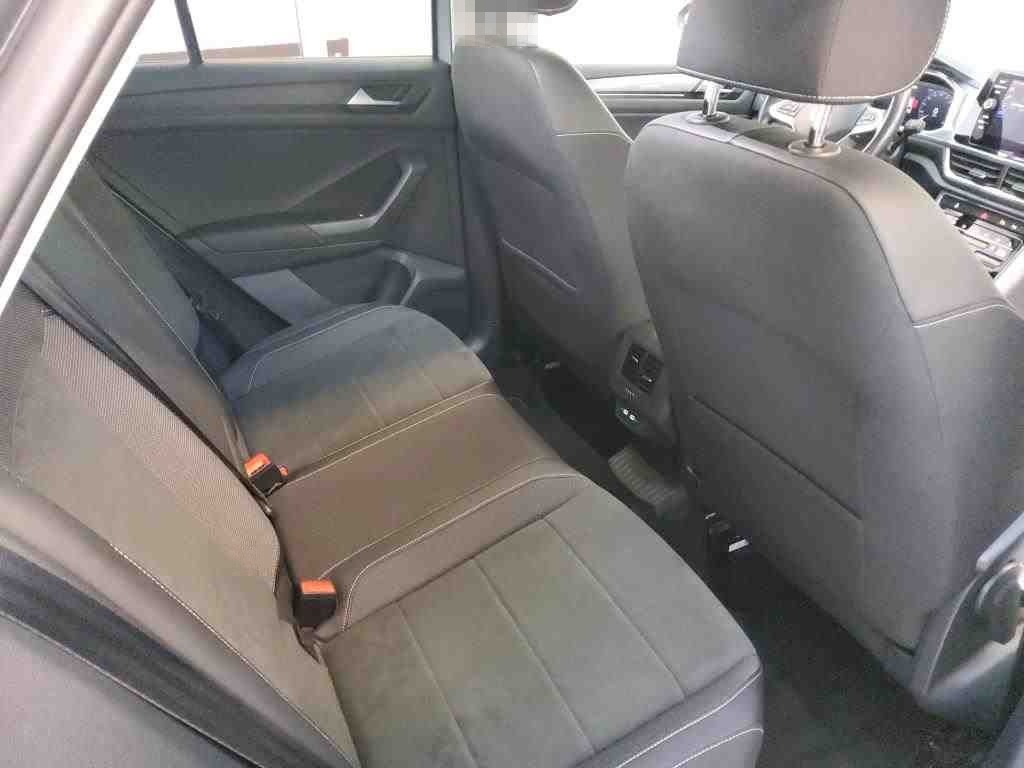 Volkswagen T-ROC 1.0 TSI STYLE*LED*AHK*PDC*SHZ*NAVI*KLIMA*A foto 9