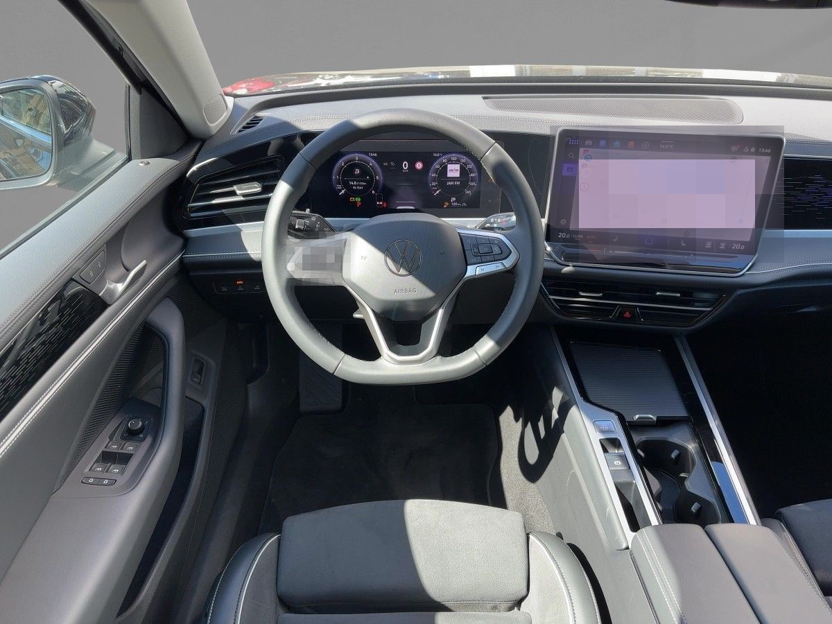 Volkswagen Passat Variant Elegance 2.0 TDI DSG IQ AHK AREA foto 9
