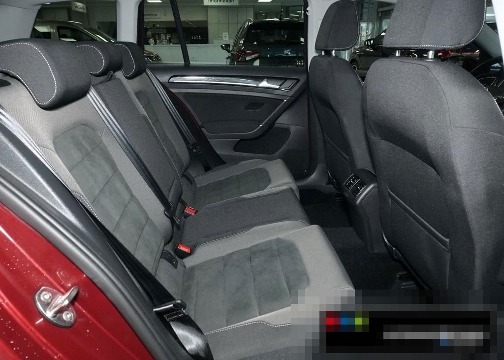 Volkswagen Golf 1.5 TSI DSG ACC+AHK+KAMERA+LED+NAVI+STANDHZ foto 5