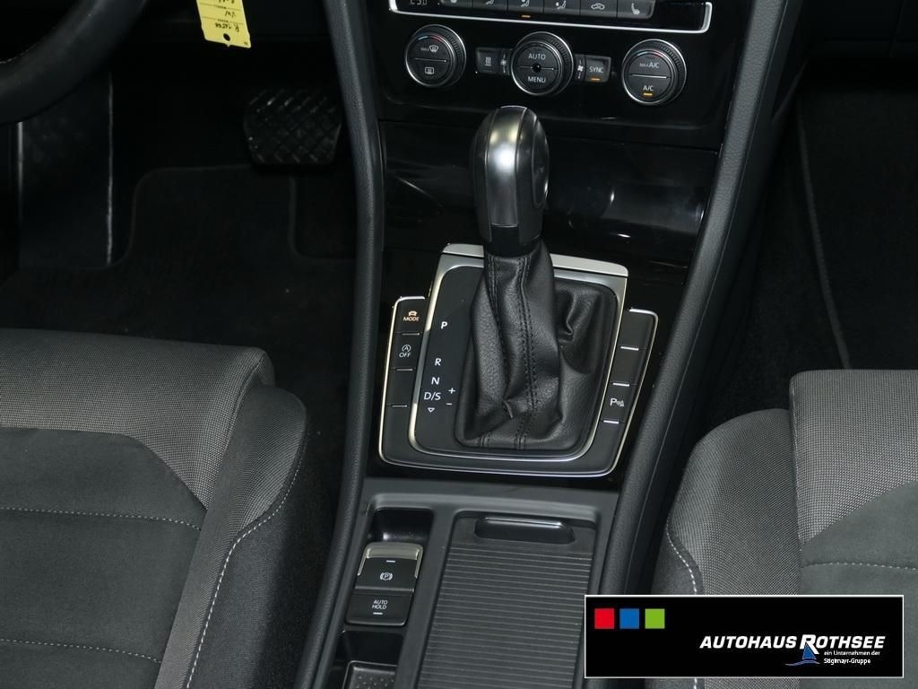 Volkswagen Golf 1.5 TSI DSG ACC+AHK+KAMERA+LED+NAVI+STANDHZ foto 8