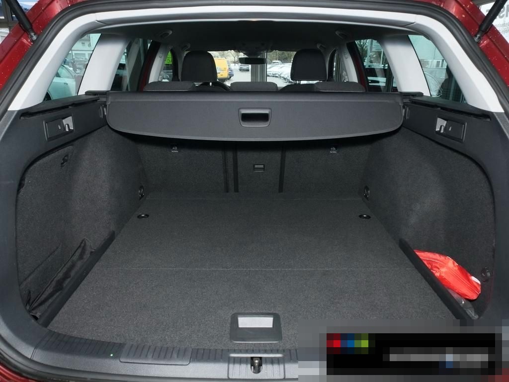 Volkswagen Golf 1.5 TSI DSG ACC+AHK+KAMERA+LED+NAVI+STANDHZ foto 9
