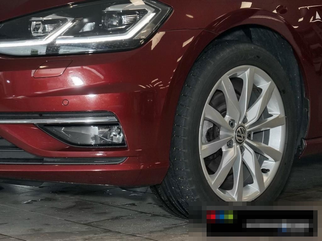 Volkswagen Golf 1.5 TSI DSG ACC+AHK+KAMERA+LED+NAVI+STANDHZ foto 10