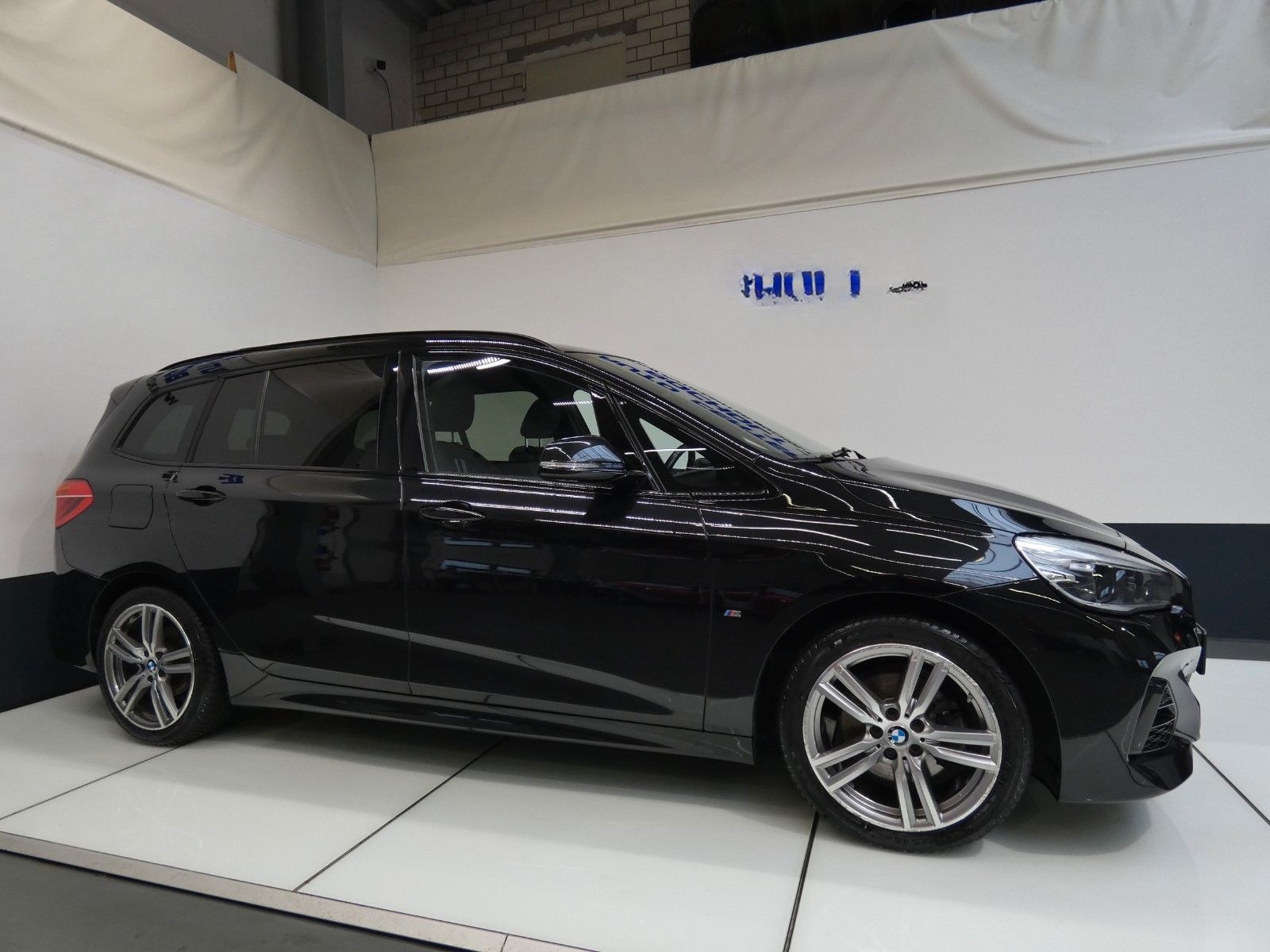 BMW 218 Gran Tourer M Sport*DAB*AHK*Navi*LED*HiFi foto 4