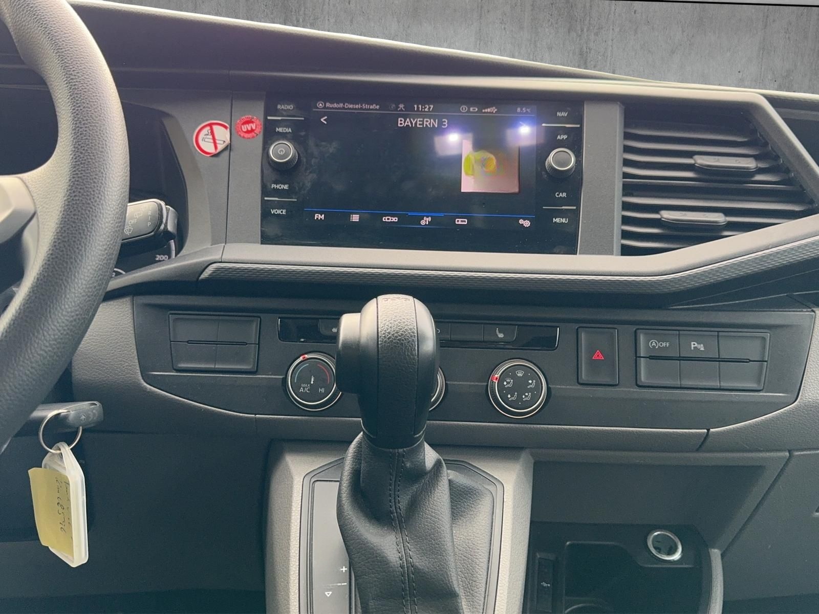 Volkswagen T6.1 Kombi 2.0 TDI DSG Lang +NAVI+AHK+KAMERA+TEM foto 13