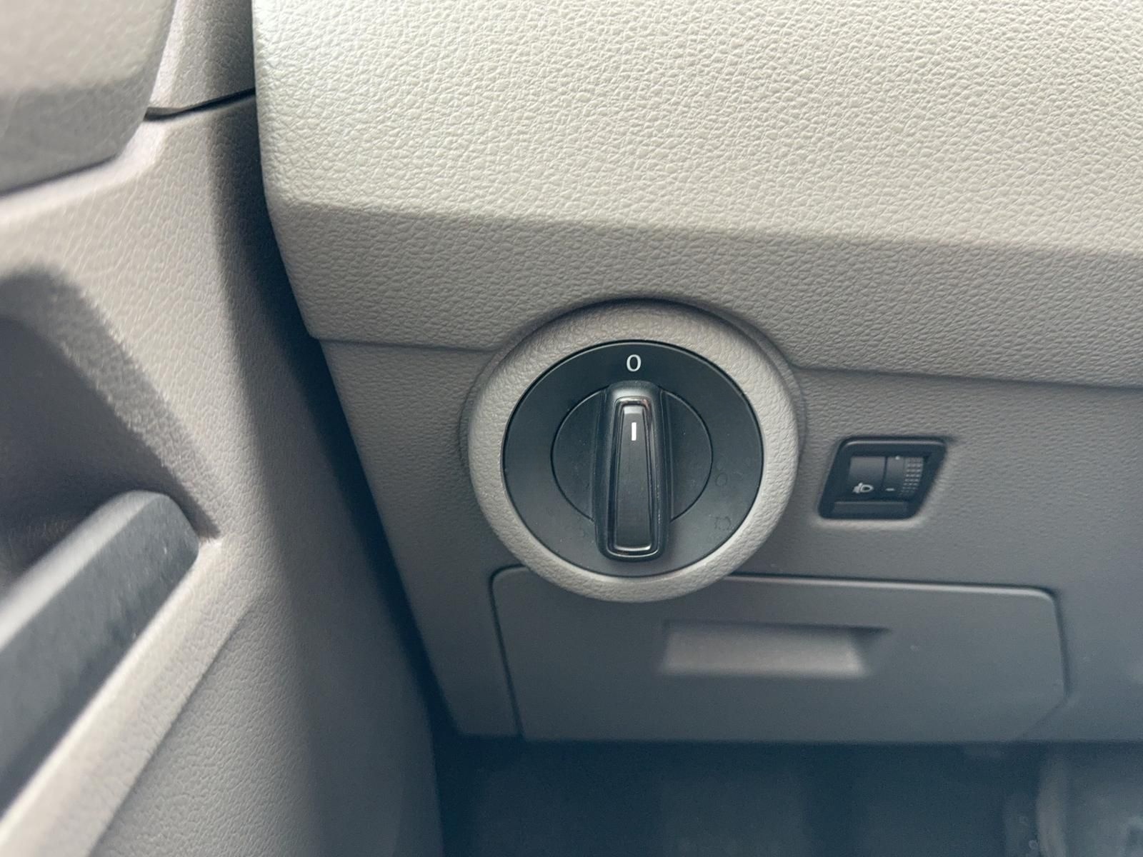 Volkswagen T6.1 Kombi 2.0 TDI DSG Lang +NAVI+AHK+KAMERA+TEM foto 24